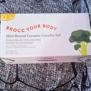 Brocc Your Body Mini Round Ceramic Cocotte Set